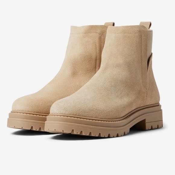 NIB. STEVE MADDEN Women’s Moira Bootie - Picture 1 of 8